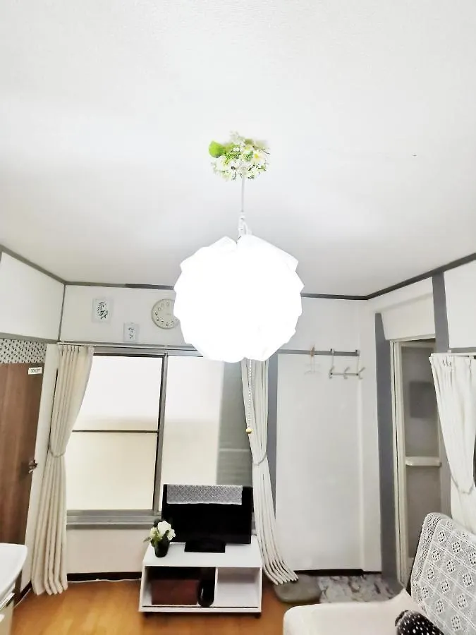 White House Villa Tokyo 0*,